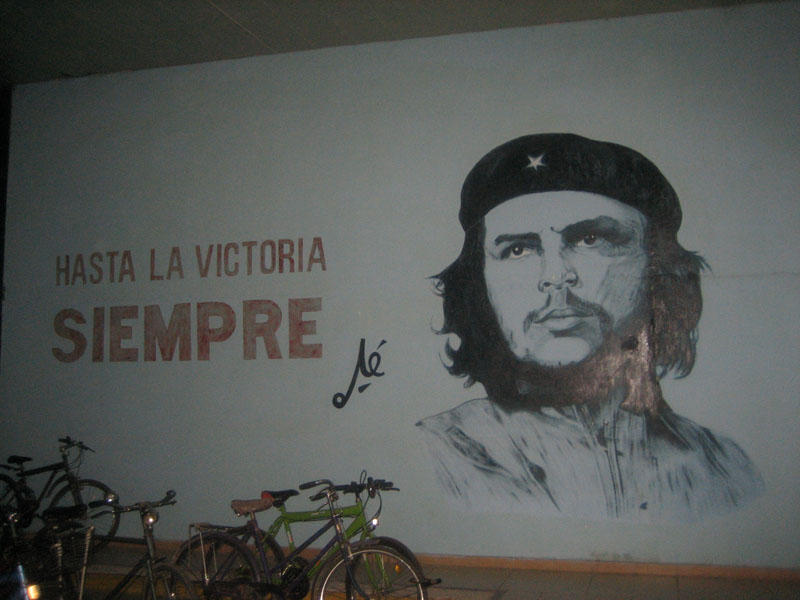 Che Guevara – A little about the Cuban hero